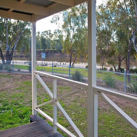 Wagga Wagga Beach Caravan Park Hotell Eksteriør bilde